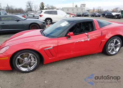 2011 Chevrolet Corvette Grand Sport z USA, uszkodzony, nr VIN 1G1YS2DWXB5102055